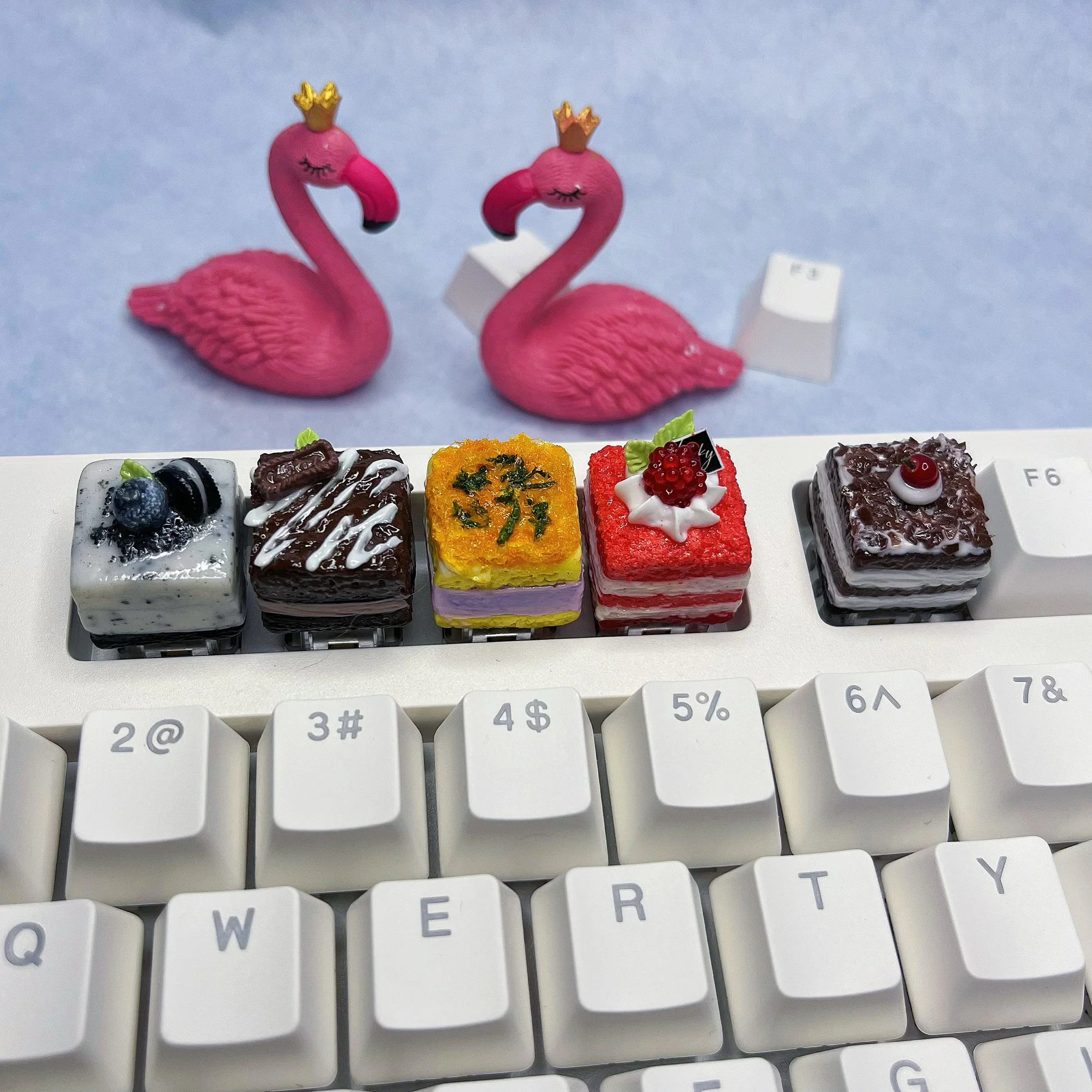 Customized Cake Keycaps Dessert Gourmet Cross Axis Mechanical Keyboard Keycaps Simulation Cake French Dim Sum Keycaps