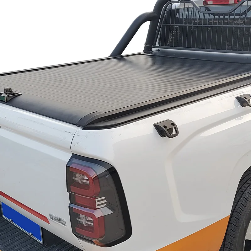 

Off-Road 4x4 With a Combination Lock Tonneau Cover for GWM Kingkong Poer