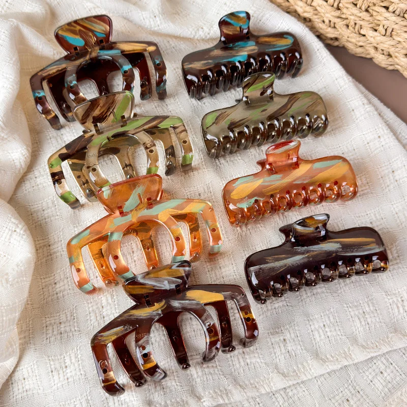 Vintage Ombré Oil Painting-Style Hair Clip: Large Acetate “Shark” Clip with Graffiti Paint Art Design for Updos