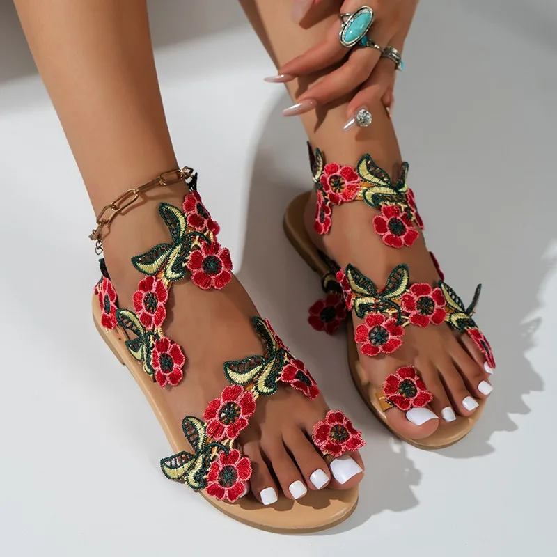 Sandalias de talla grande para mujer, chanclas planas con flores rojas, informales, antideslizantes, a la moda, novedad de verano