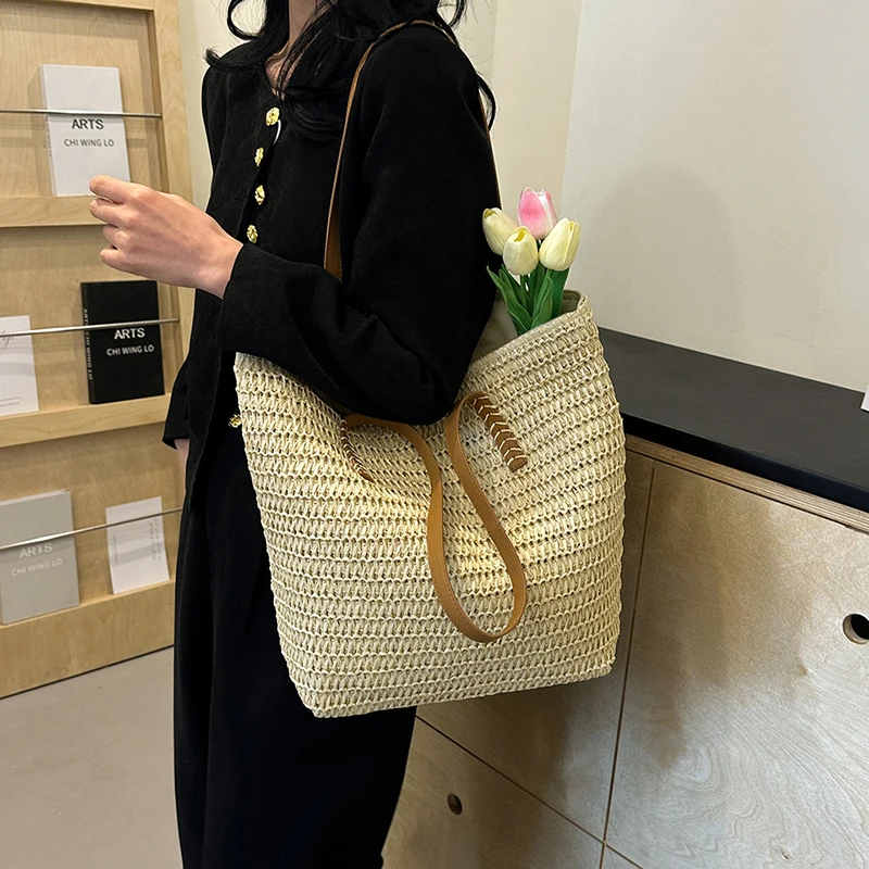 Summer Beach Large Capacity Tote Bag Women Shoulder Bag Handmade Woven Bag Top-Handle Bags Raffia Boho Woven Women Bag