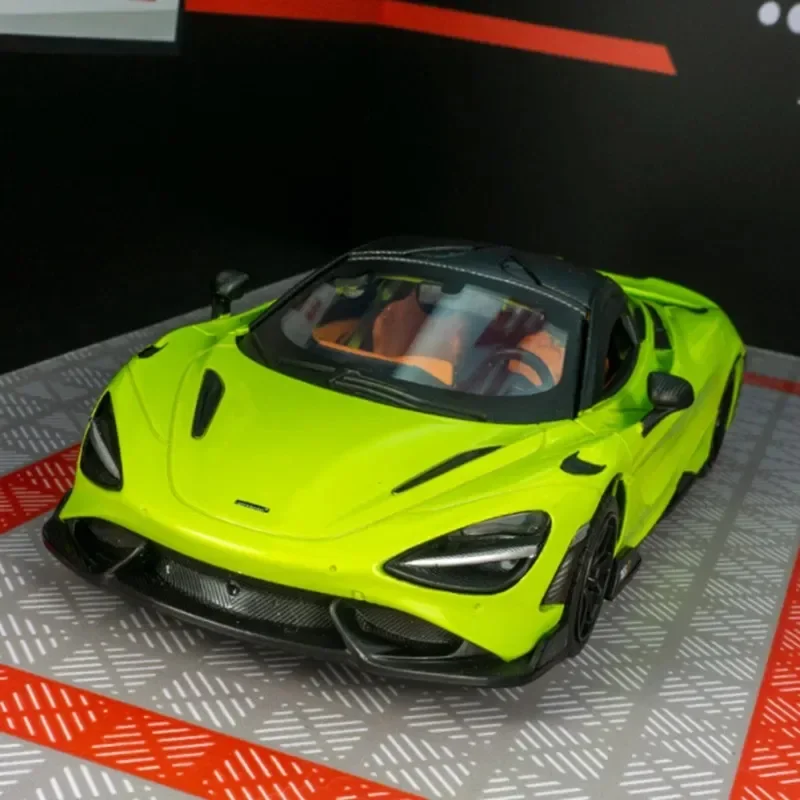 1:24 Alloy Sports Car Model Diecast Toy Vehicles Metal Racing Car Model Simulation Collection for McLaren 765LT Childrens Toy