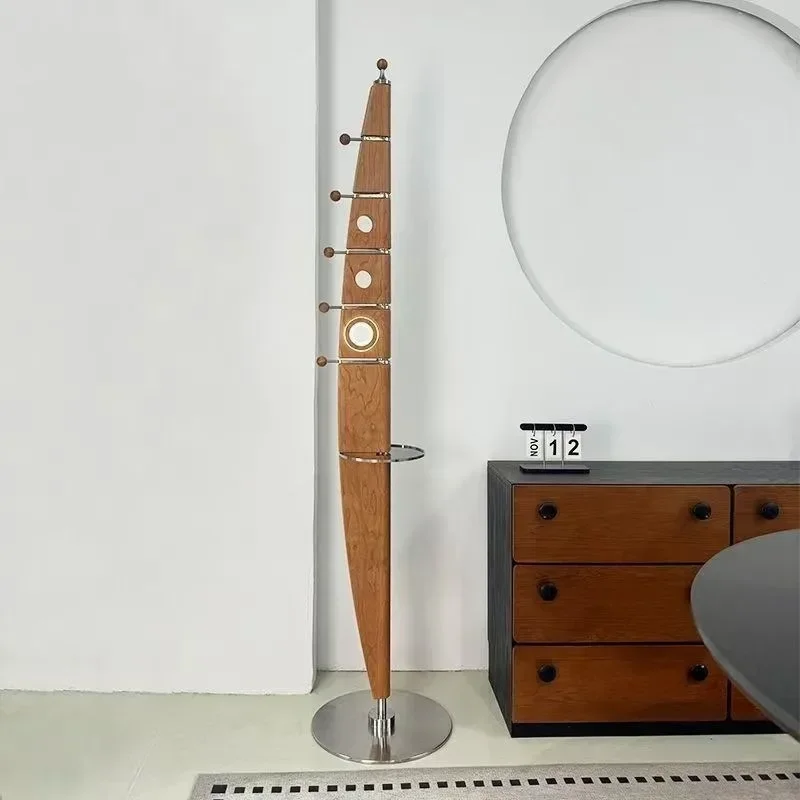 Medieval solid wood sailing coat rack single pole hanger Bauhaus porch vertical hanger rack ornament