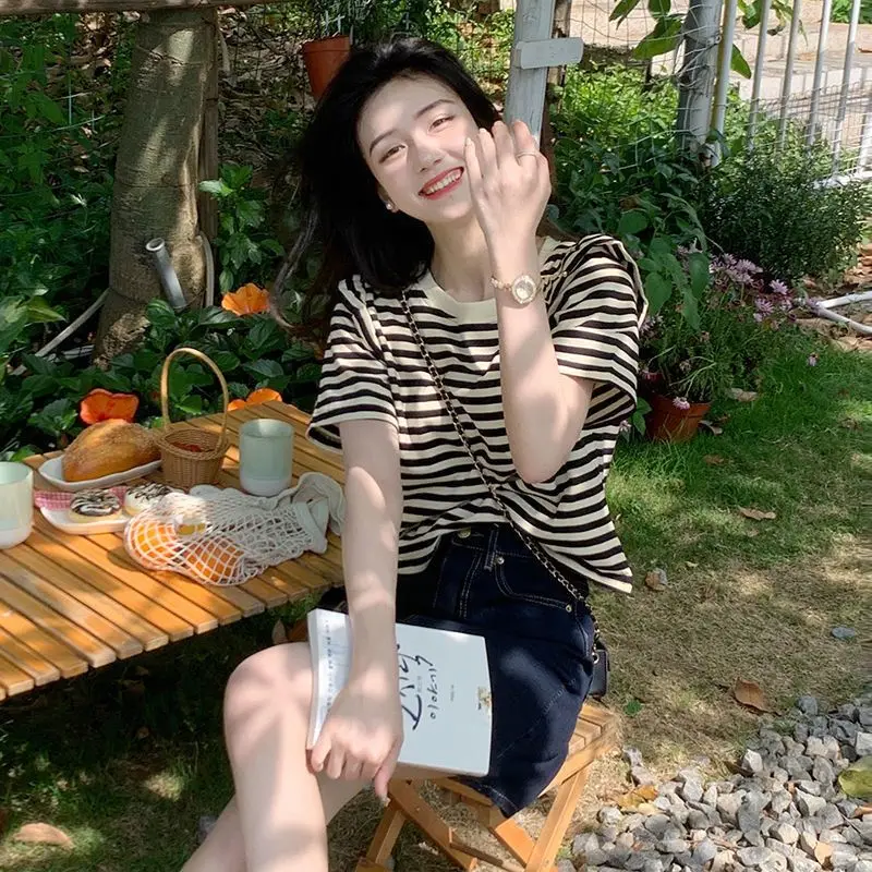 تي شيرت نسائي مخطط عتيق من harajuku من القطن الخالص بأكمام قصيرة أسود y2k ملابس غير رسمية فضفاضة للشارع تي شيرت نسائي صيفي