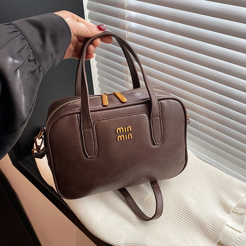 

Women's Fashion Leather Shoulder Bag Luxury Elegant Crossbody Handbag Classic Designer Tote For Stylish Ladies