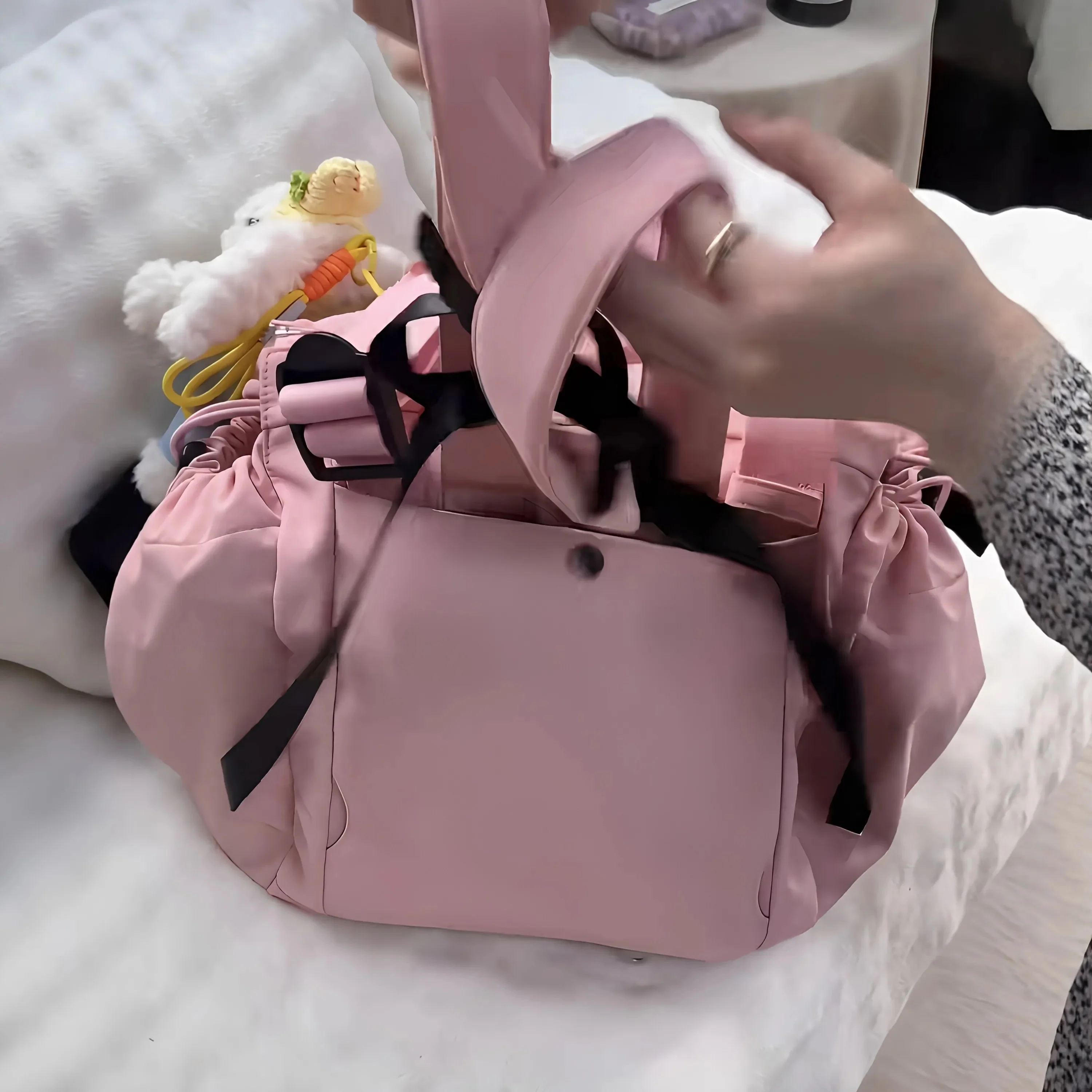 Versatile Lightweight Travel Bag Creative Large Capacity Stacking Handbag Baby Carrier Dual Shoulder Bag High Aesthetic Value