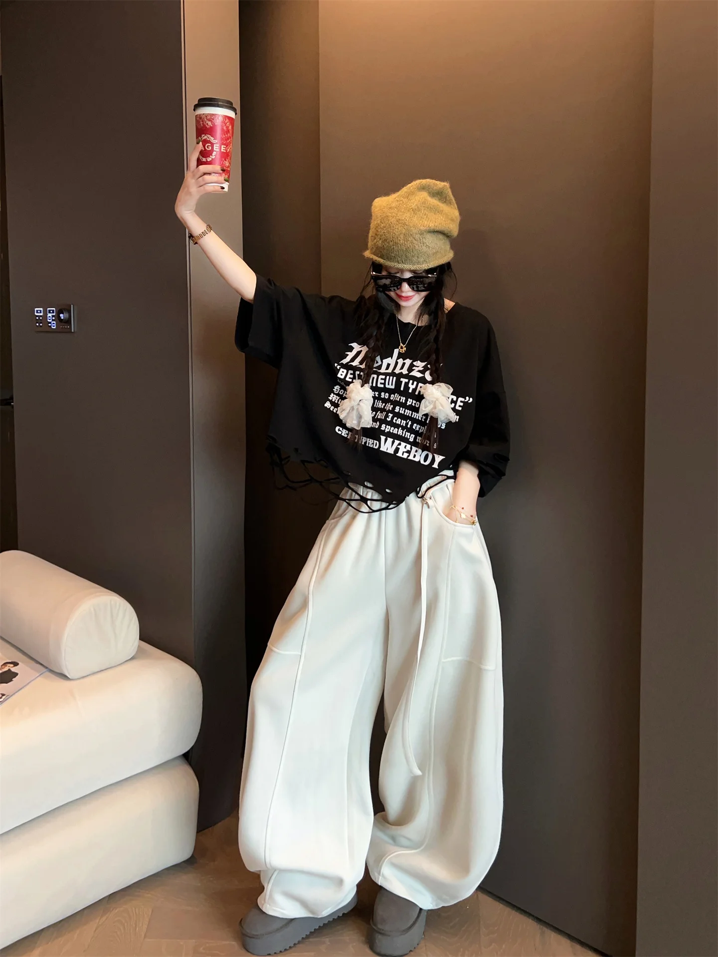 

Slimming Casual Pants Women's Loose Straight Leg Wide Leg Pants Faionable Spring 2026 New Sle Cotton Elastic Waist