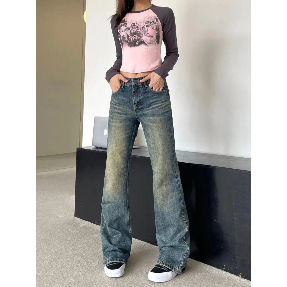 

Retro Washed American High Street Vibe Jeans Men Women Straight Leg Micro Flared Slimming Clean Fit Long Pants