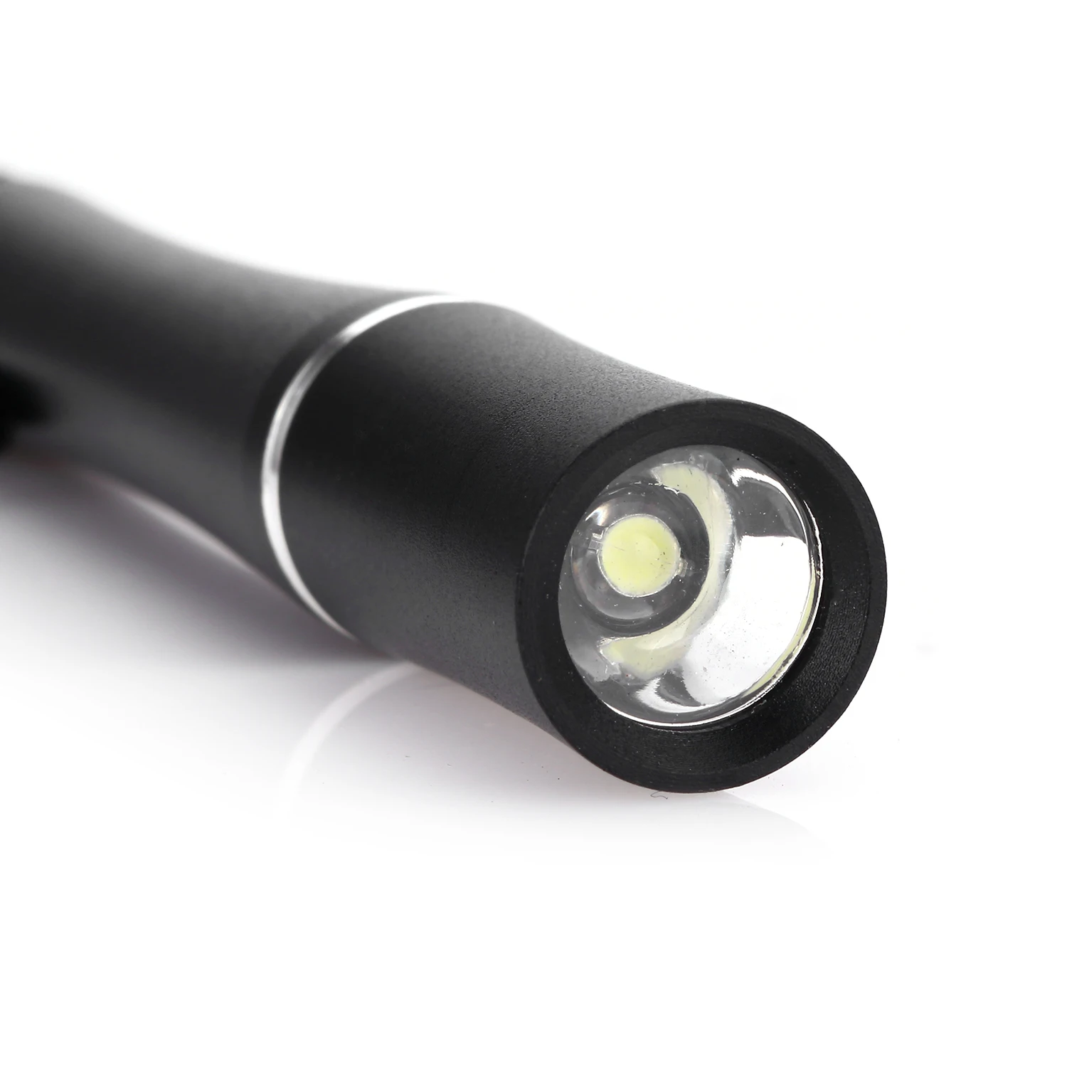 Linterna táctica LED 3W mini – Portátil para exteriores y camping - imagen 3