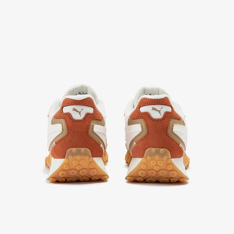 Sepatu kasual bertali luar ruangan berpotongan rendah bernapas untuk olahraga pria dan wanita baru asli Puma 392725-08