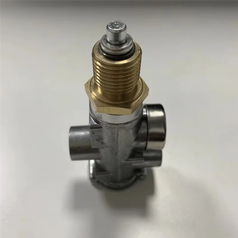 

Truck Transfer Valve 414801100 Power Shift Control Brake Valve For Mercedes Benz Hino X8880054 0022604657 20525892