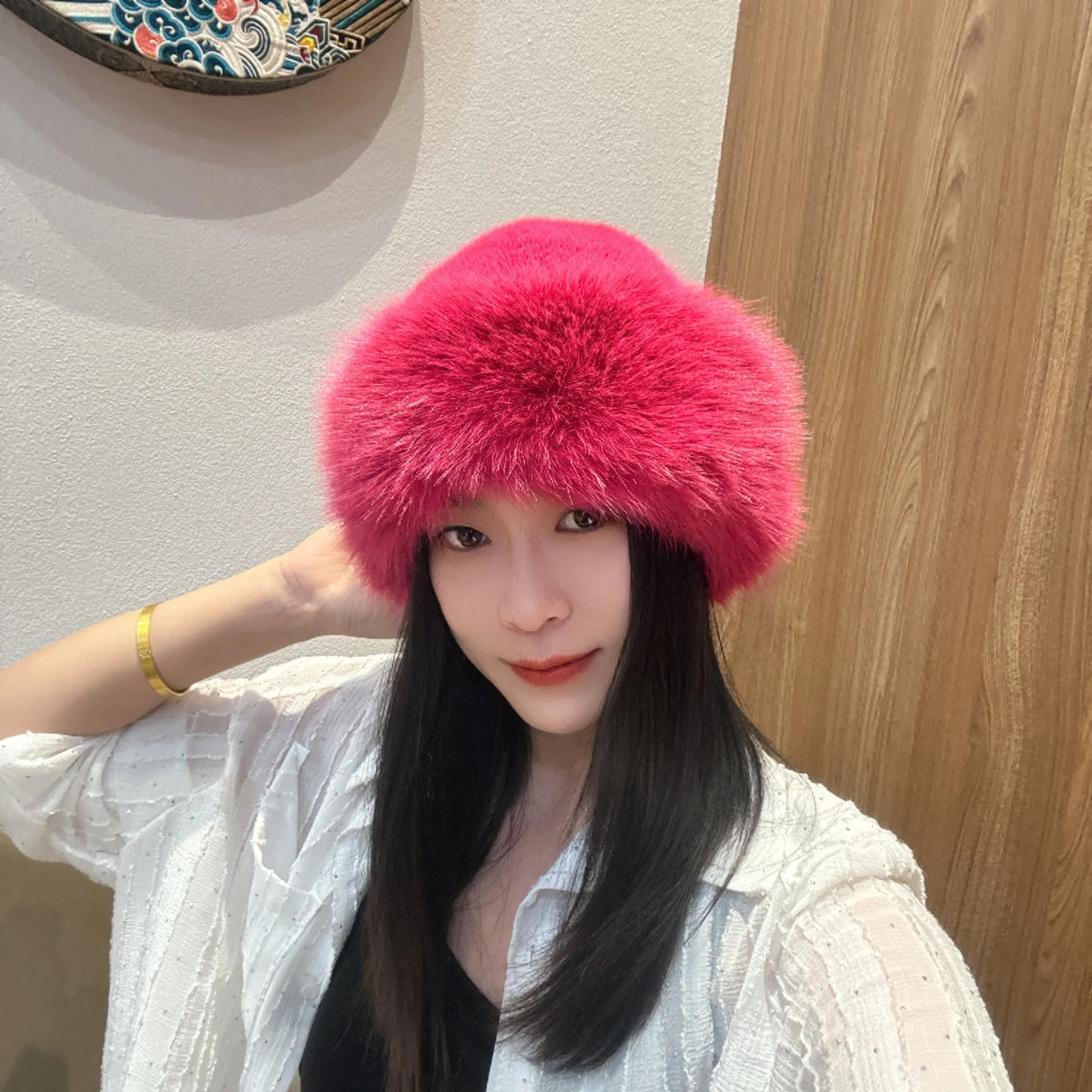 Women Fluffy Faux Fur Bucket Hat Mongolian Style Thick Plush Winter Warm Windproof Thermal Fisherman Hat for Cold Weather Wear