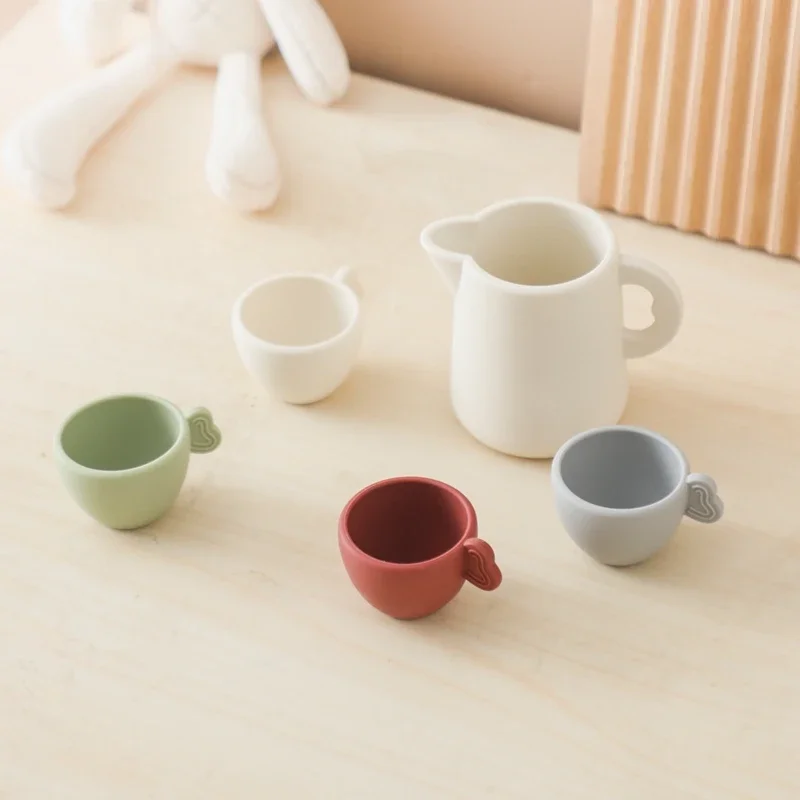 5Pcs Baby Montessori Toys Playing House Afternoon Teapot Teacup Simulation Kitchen Utensil BPA Free Silicone Cup Birthday Toy