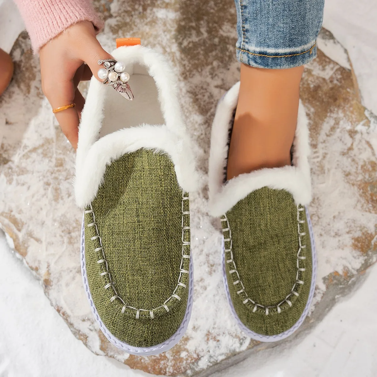 Flats Fur Women Snow Boots Sneakers Casual Suede Loafers Warm Winter 2025 Trend New Fashion Short Plush Sport Zapatos Mujer