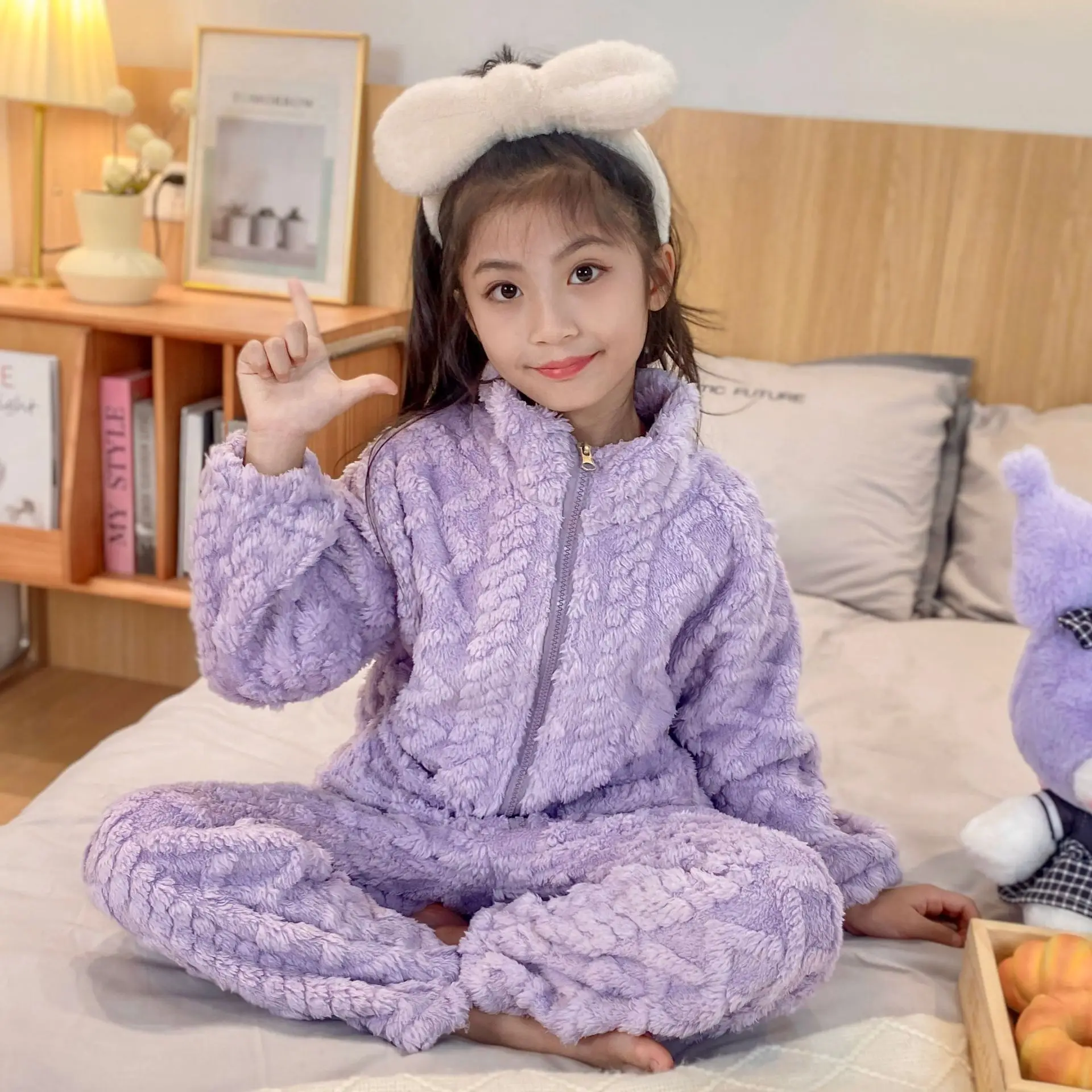 2024 Kid Thickening Flannel Warm Pajamas Set 2024 Children Home Leisure Clothing Comfortable and Soft Pajamas Set