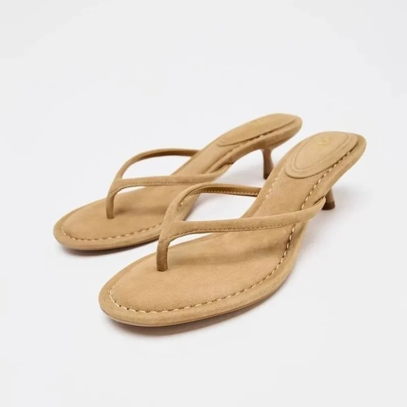 

Летние женские тапочки с застежкой на носок, новинка 2023 года, модные повседневные уличные пляжные сандалии на высоком каблуке, удобная женская обувь