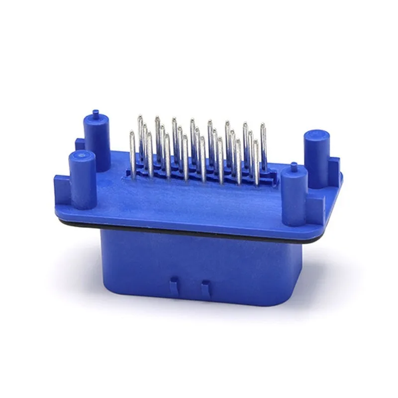 Electric vehicle connector, suitable for a variety of automotive cameras/communication devices