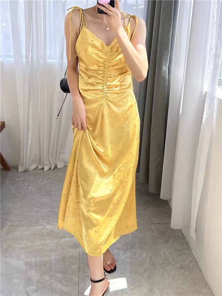 

Women Rhinestone Yellow Midi Dress Shirring V-Neck Lace-up Sleeveless Holiday Summer 2024 Sling Robe