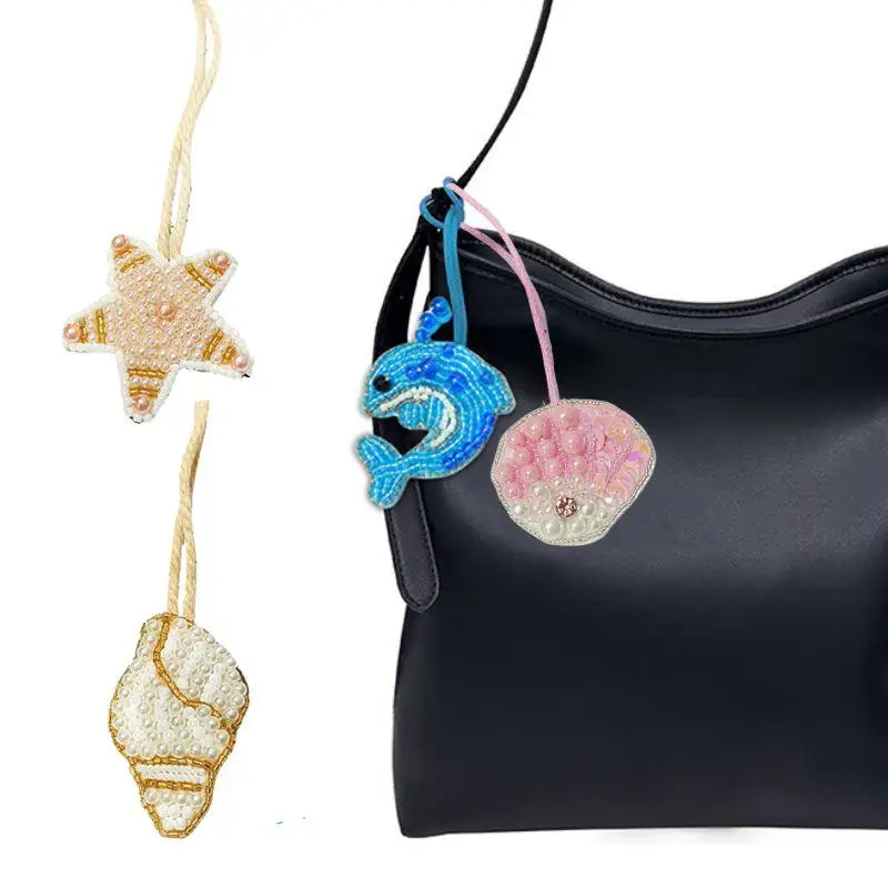 

3D Beaded Conch Shells Starfish Hanging Rope Keychain Bag Lanyard Handmade Rhinestone Bag Charms Patch Beading Applique Patch