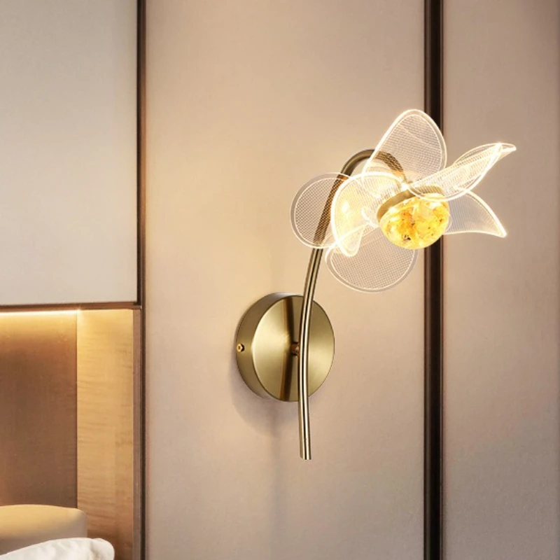 Modern LED Wall Lamp Electroplated Flower Shaped Bedroom Bedside Light Study Dining Room Living Room Background Decoration Lamp