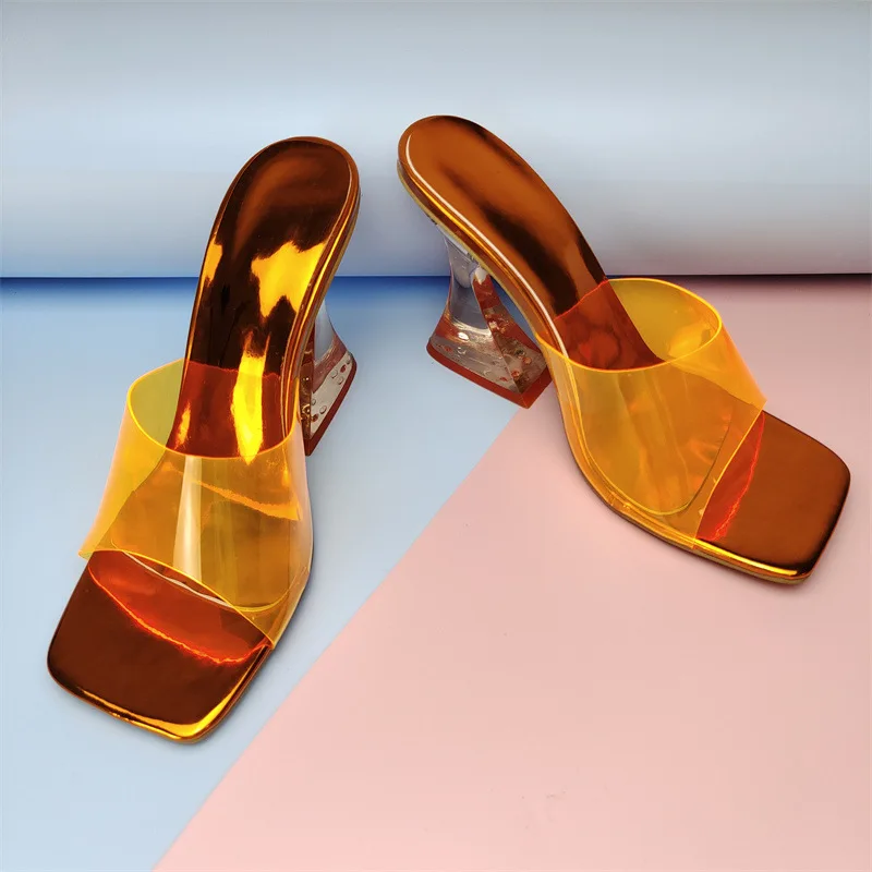 Transparent Sandals Women Square Toe PVC High Heels Summer 2023 New Crystal Designer Sandals Fashion Chunky Heel Sandals