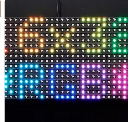 

420 Средняя светодиодная матричная панель 16x32 RGB — шаг 6 мм
