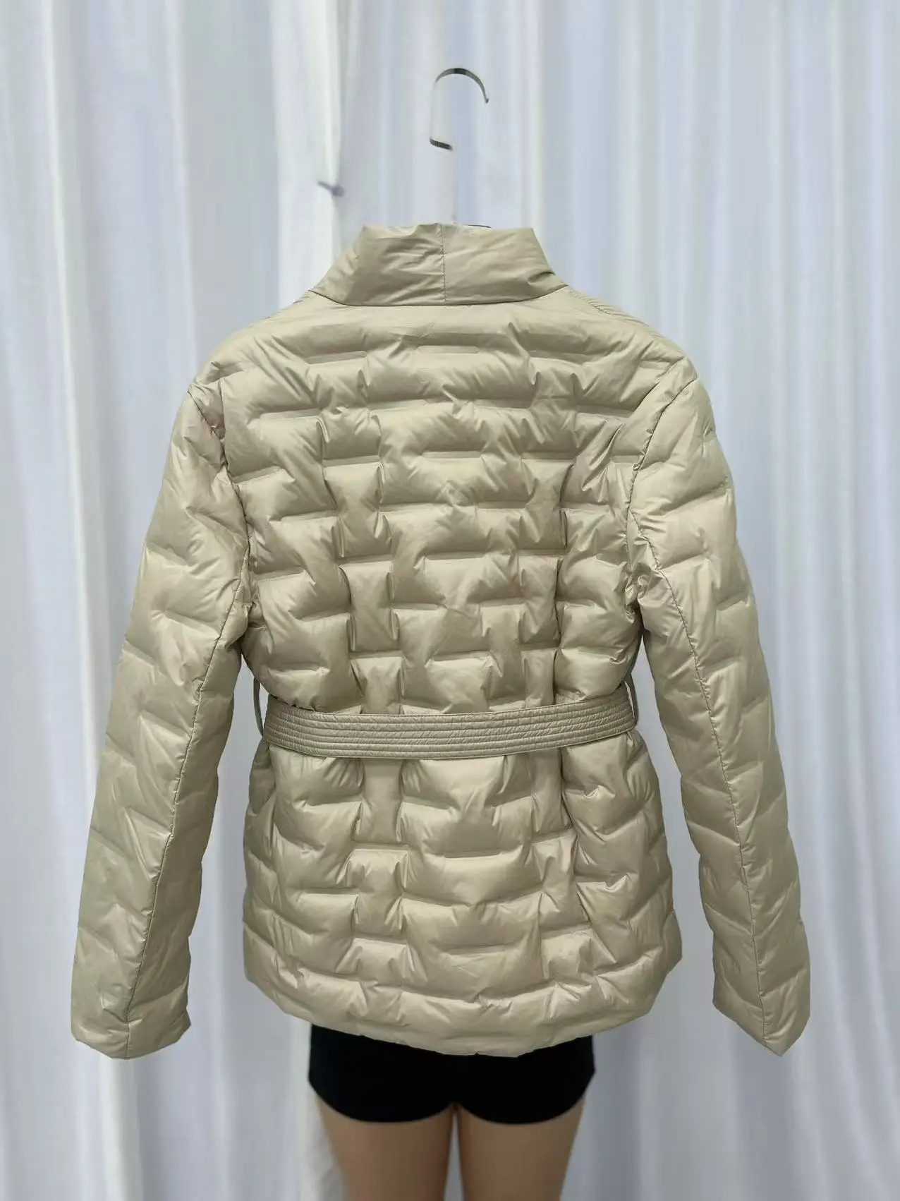 Manga longa moda puffer jaqueta roupas de viagem senhora com cinto novo outono inverno feminino pato branco para baixo casaco