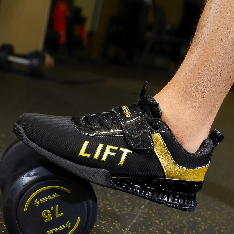 2025 New Men WeightLifting Shoes Balance Powerlifting Squat Shoes Non Slip Strength Training Shoes Comfortable Fitness Sneakers