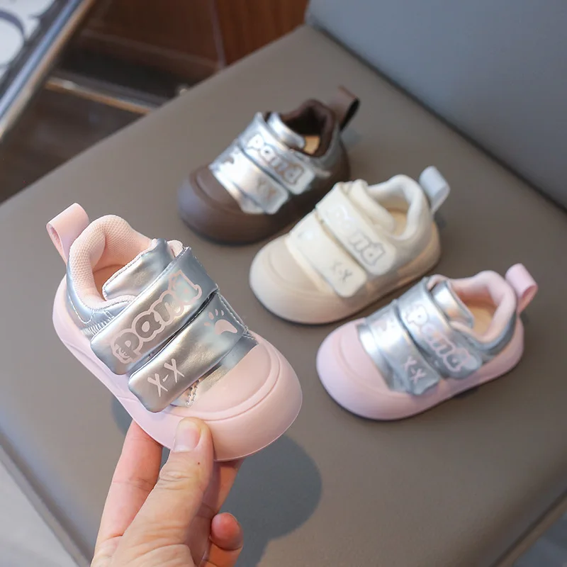 Dziecięce sneakersy jesienne, nowe buty dla niemowląt, buty do chodzenia z blokami kolorów, buty dla dziewczynek do przedszkola, uniwersalne buty dziecięce, modne buty sportowe dla dziewczynek.