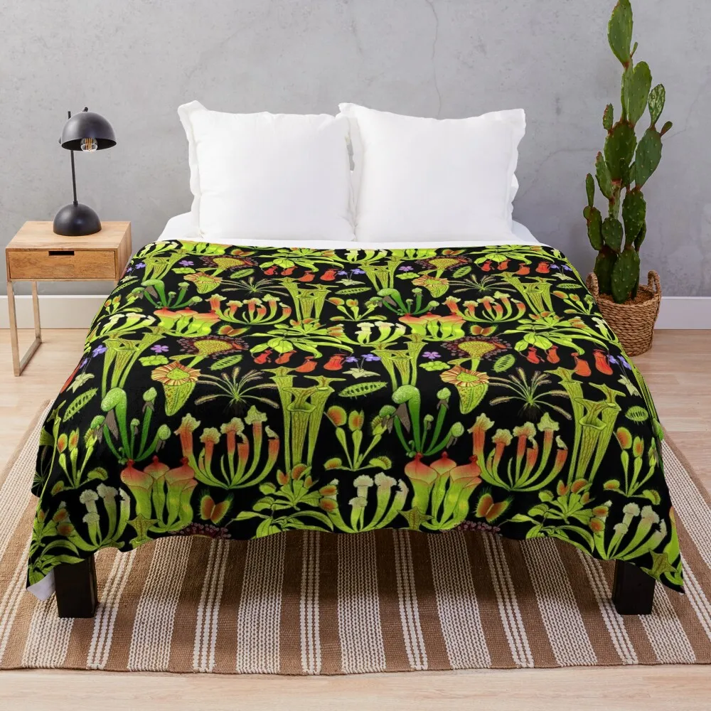 

Carnivorous plants - black Throw Blanket Winter beds Bed linens Beach Blankets