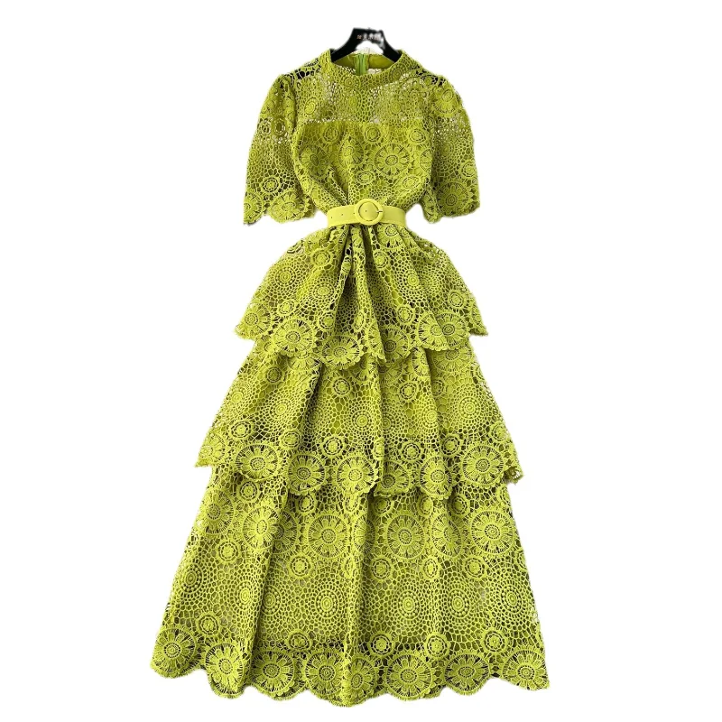 

2025 New Vintage Elegant Layered Lace Dress Hollow Out Design Women's Socialite Style Cake Dresses Multi-Layer Ruffle Edge Gown