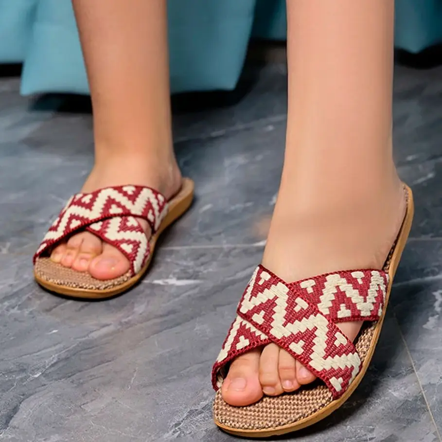 Home Indoor Slippers Open Toe Mixed Colors Women Beach Linen Shoes Summer Fashion Comfortable Flat Slippers Plus Size