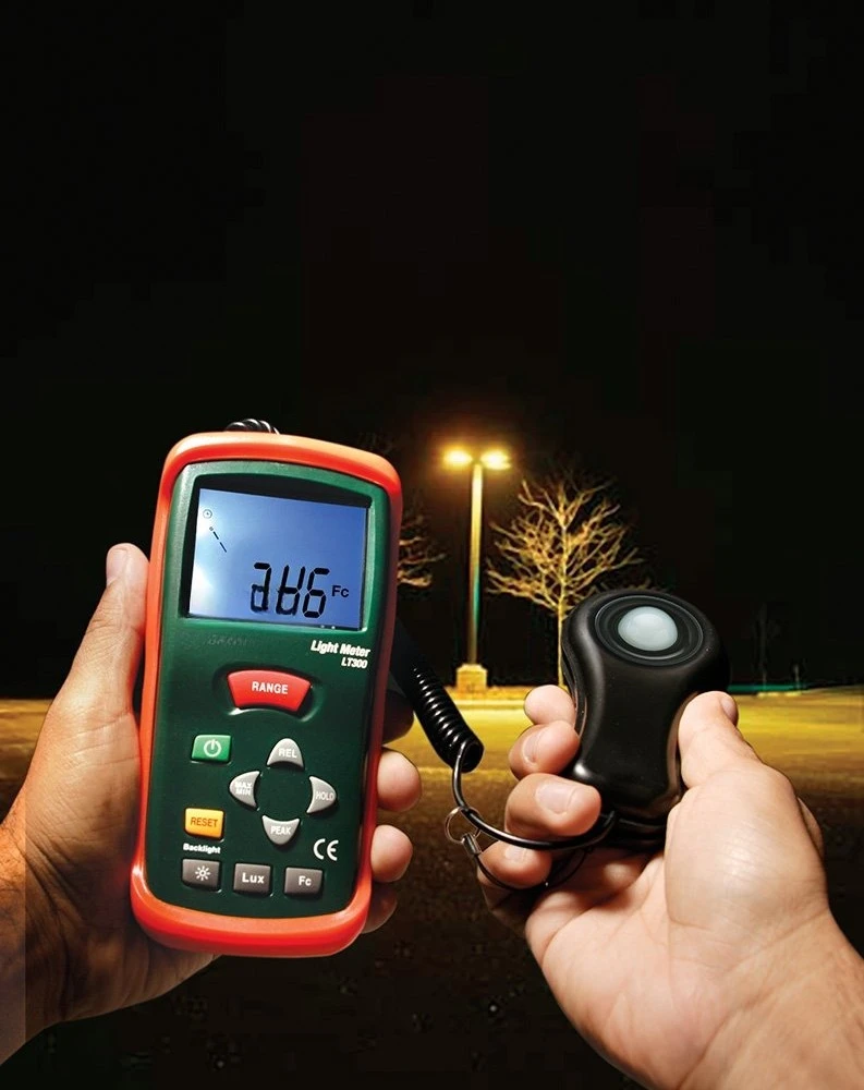 Pengukur Cahaya LT300