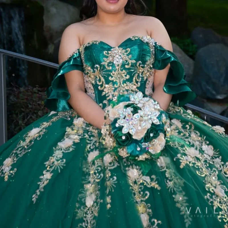 

Shiny Green Quinceanera Dress off-shoulder Glitter 3D flower Decal Long tail Bow Vestidos De 15 Quinceanera ﻿Customize