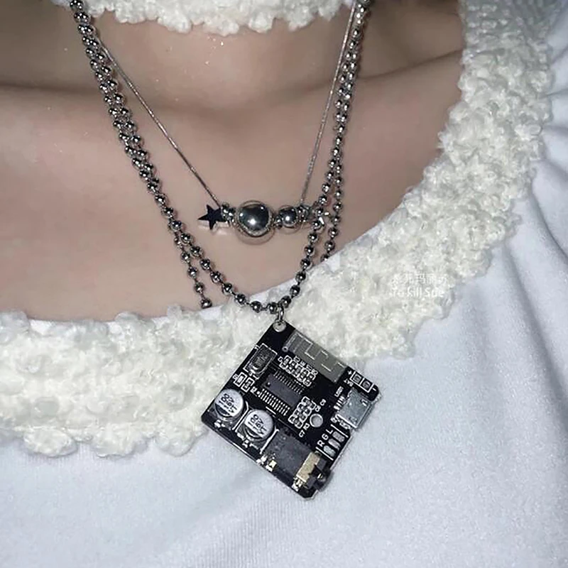 1PC Trend Circuit Board Pendant For Women Men Creative Electronic Chip Personalized Keychain Hip-hop Punk Style Bookbag Pendant