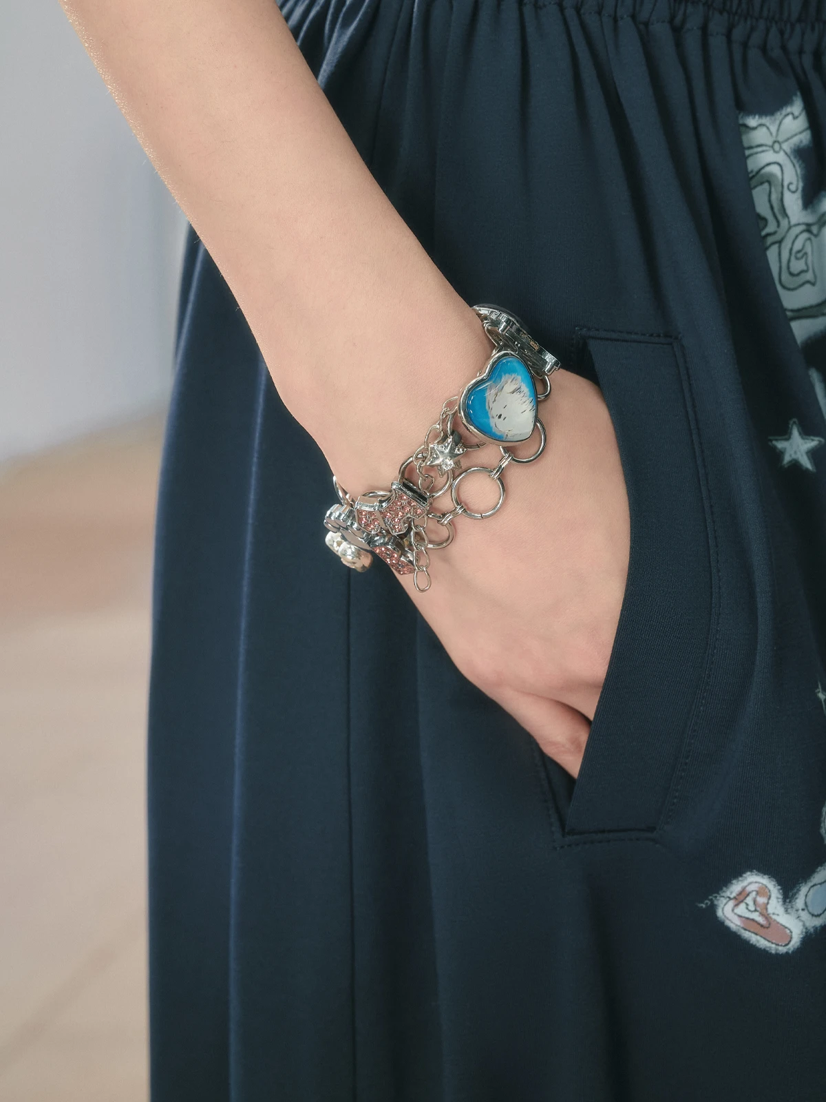 ablueberry-x-moonge-american-spicy-girl-necklace-vintage-bracelet-collaborative-series-loose-dog-tag-fashion-accessories
