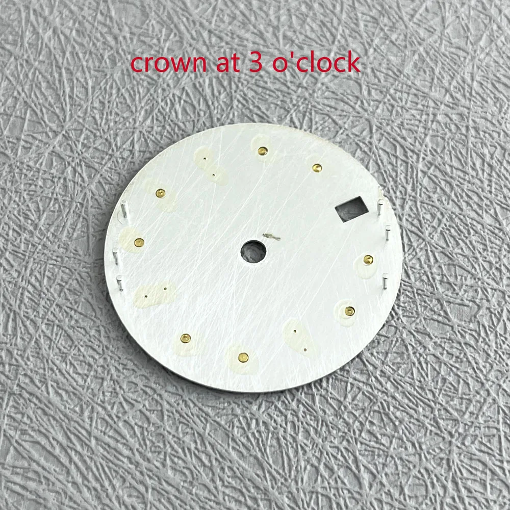 قرص NH35 28.5 ملم قرص غوص أزرق مضيء مناسب لملحقات ساعة الحركة الميكانيكية الأوتوماتيكية NH35 يمكن تخصيص الشعار