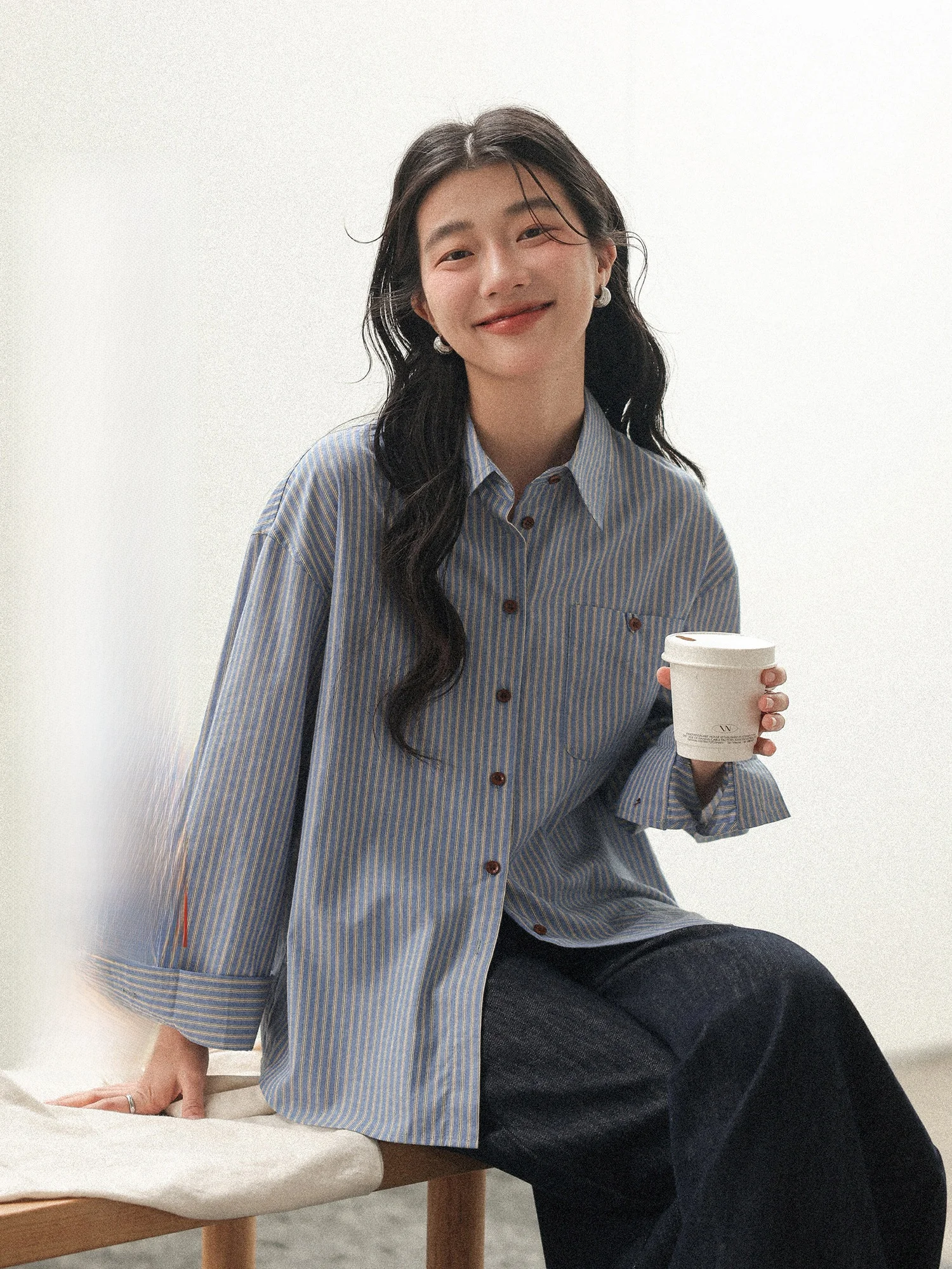 

Blue Striped Long Sve Loose Women's irt Spring 2026 New Korean Sle Commute Wind Resistant Deformation Easy to Match Top