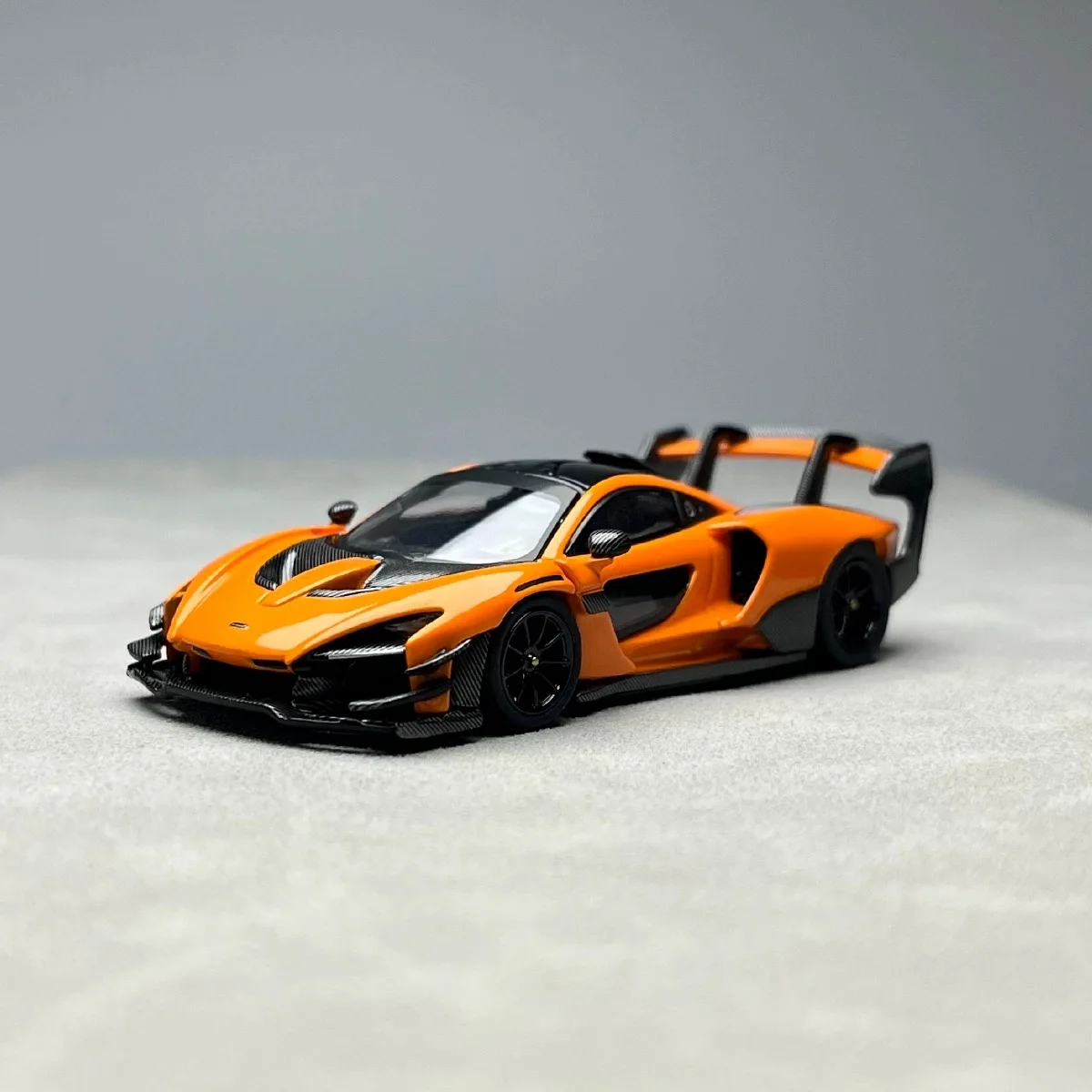CM Model 1/64 Zonda Huayra Imola Alloy Car Model