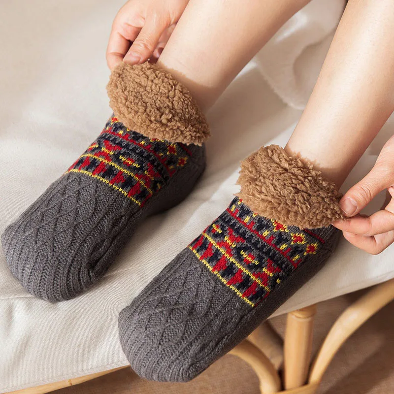 Fall and Winter Floor Socks Home Warm Women Men Socks Snow Socks Sleep Carpet Socks Slippers Socks Men Non-slip Yoga Socks 2024