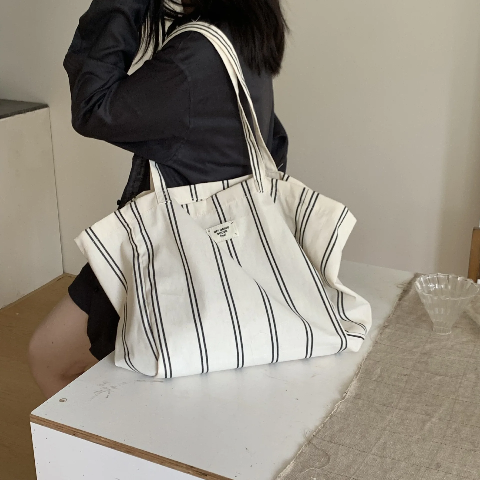 

Niche Design Canvas Single Shoulder Striped Large Capacity Bag Simple Versatile Shoulder Bag