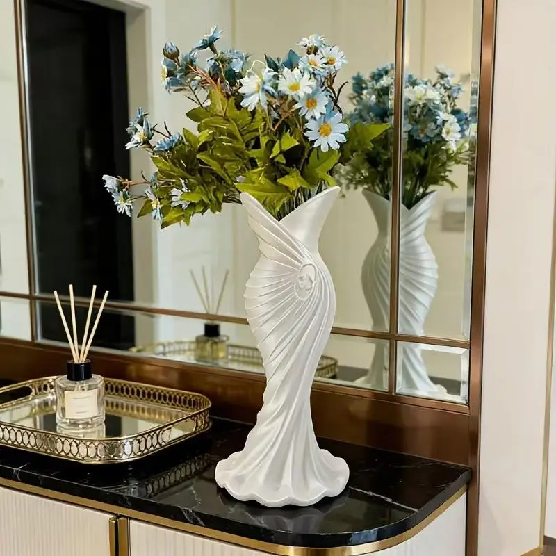 Gown-Shaped 3D Printed Flower Vases Flower Arrangement Minimalist-Style Elegant Dress Vase Twisted Design Decorative Vase