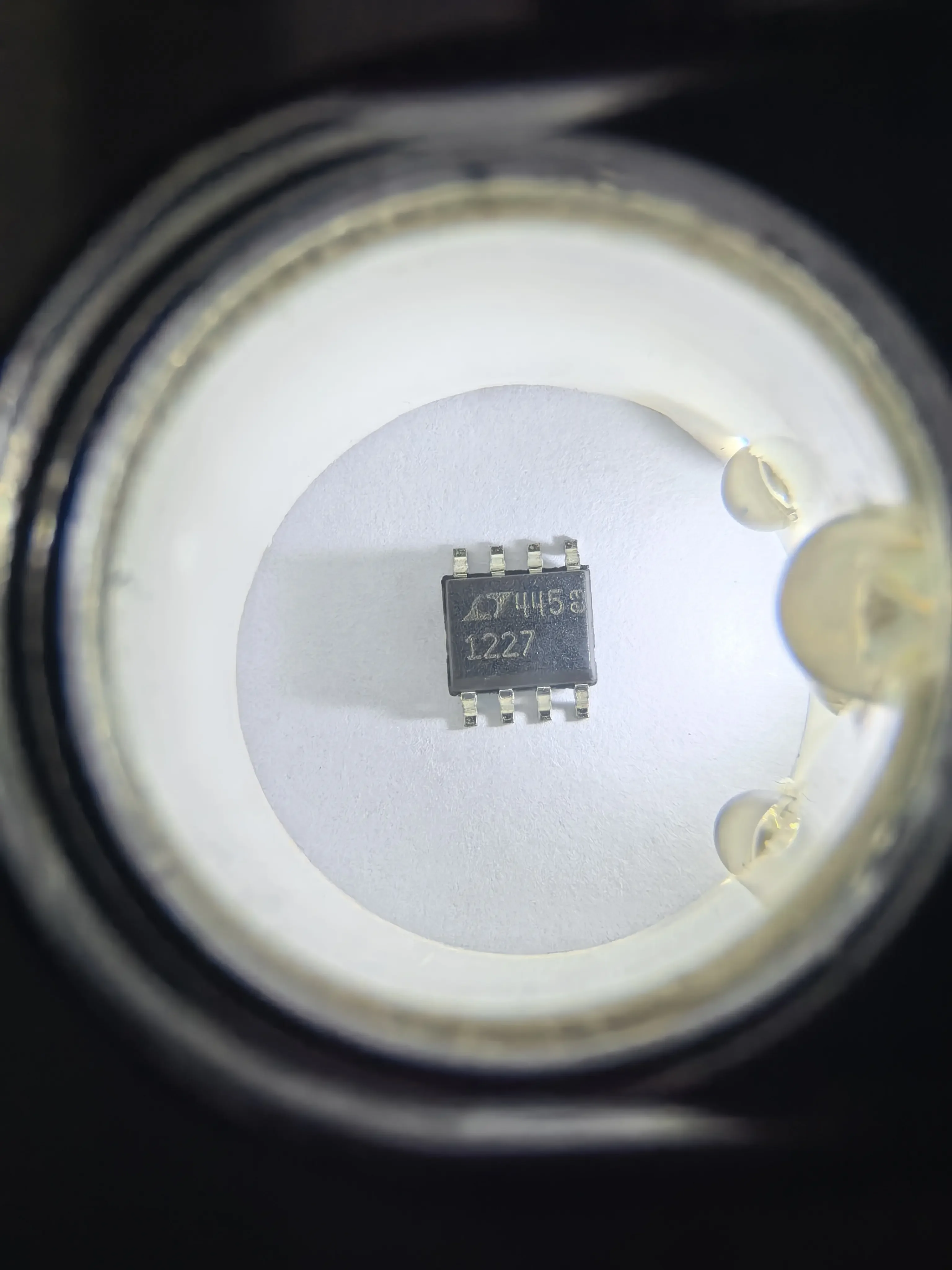 LT1227CS8 LT1227 - 140MHz Video Current Feedback Amplifier