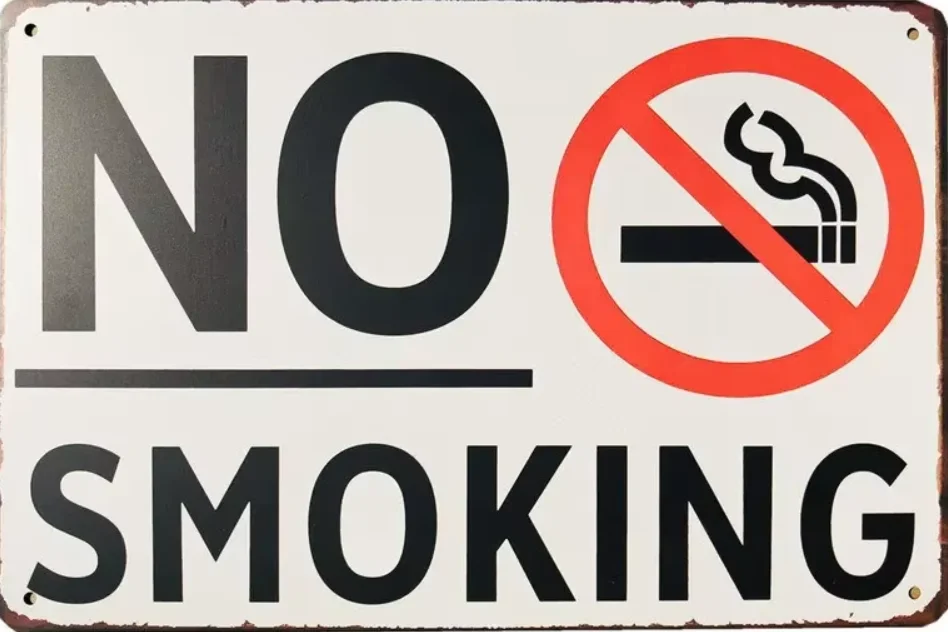 لافتة فنية جدارية معدنية كلاسيكية - ملصق فيلم رعب الهالوين مع قناع مايكل مايرز وتصميم رش الدم، 20.32 × 30.48 سم Got