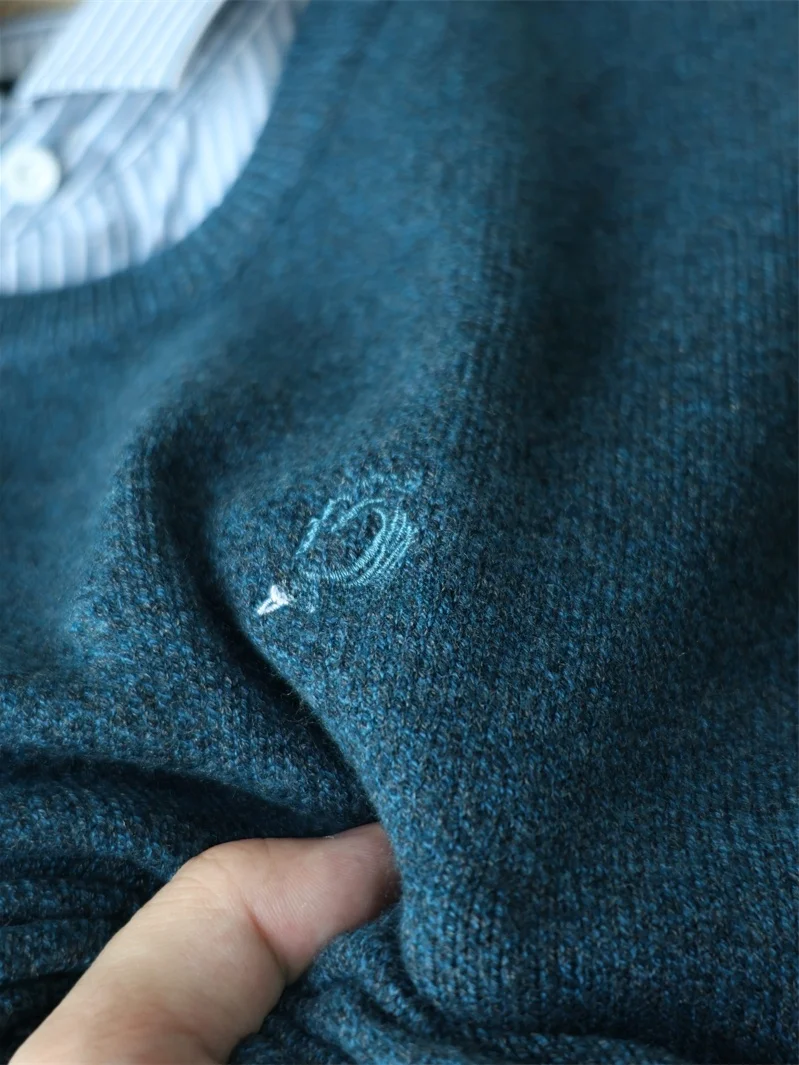 

Soft Skin-Friendly Thiened Knitted Sweater Men's Autumn Winter Faion Casual Long Sve round Ne Youth Busin Leisure