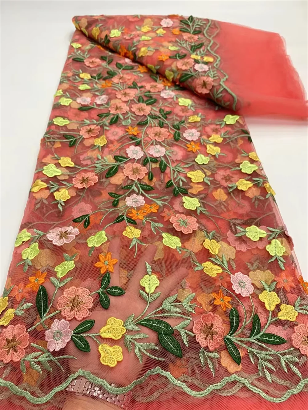 tissu-de-dentelle-africaine-de-luxe-a-fleurs-tissus-de-dentelle-nigeriane-brodes-de-haute-qualite-5-yards-pour-robe-de-soiree-pour-femmes-couture-2026