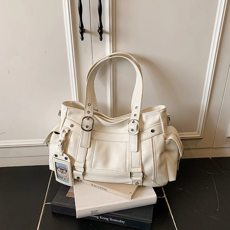 

Commute Y2K Women Shoulder Bag Soft PU Leather Metal Tote Bag Large Capacity Multi Pocket Versatile Handbag for Daily Shopping