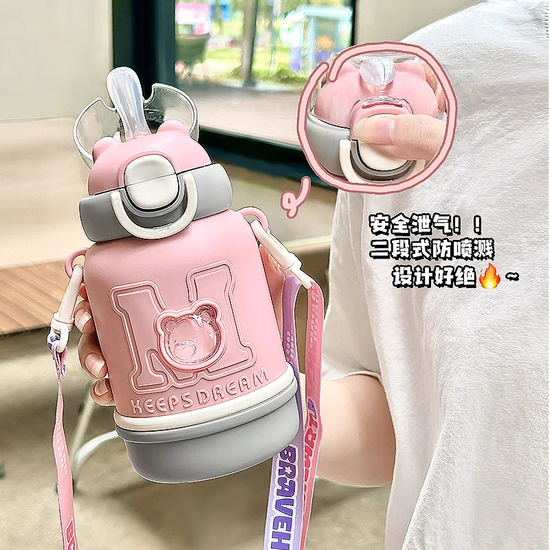 

480ml Stainless Steel Insulated Thermos Bottle with Straw Large Capacity Dual-Purpose Travel Water Cup for Hot And Cold Beverage