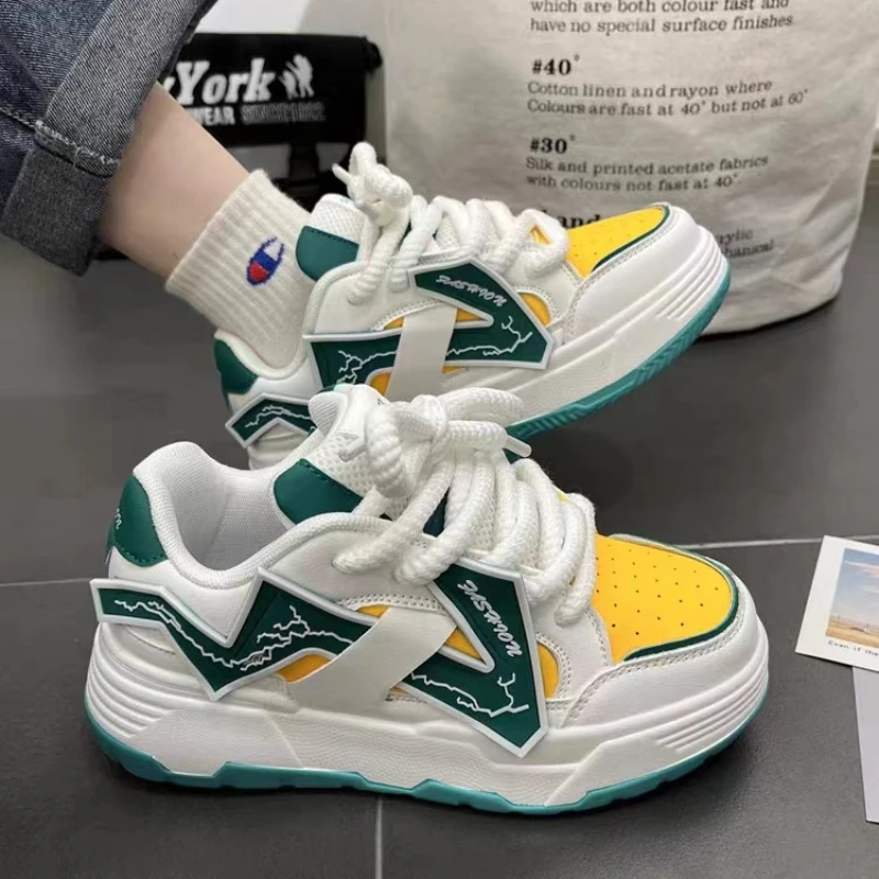 Ins style national trend niche high-end white shoes for women 2024 autumn new casual versatile sports bread shoes