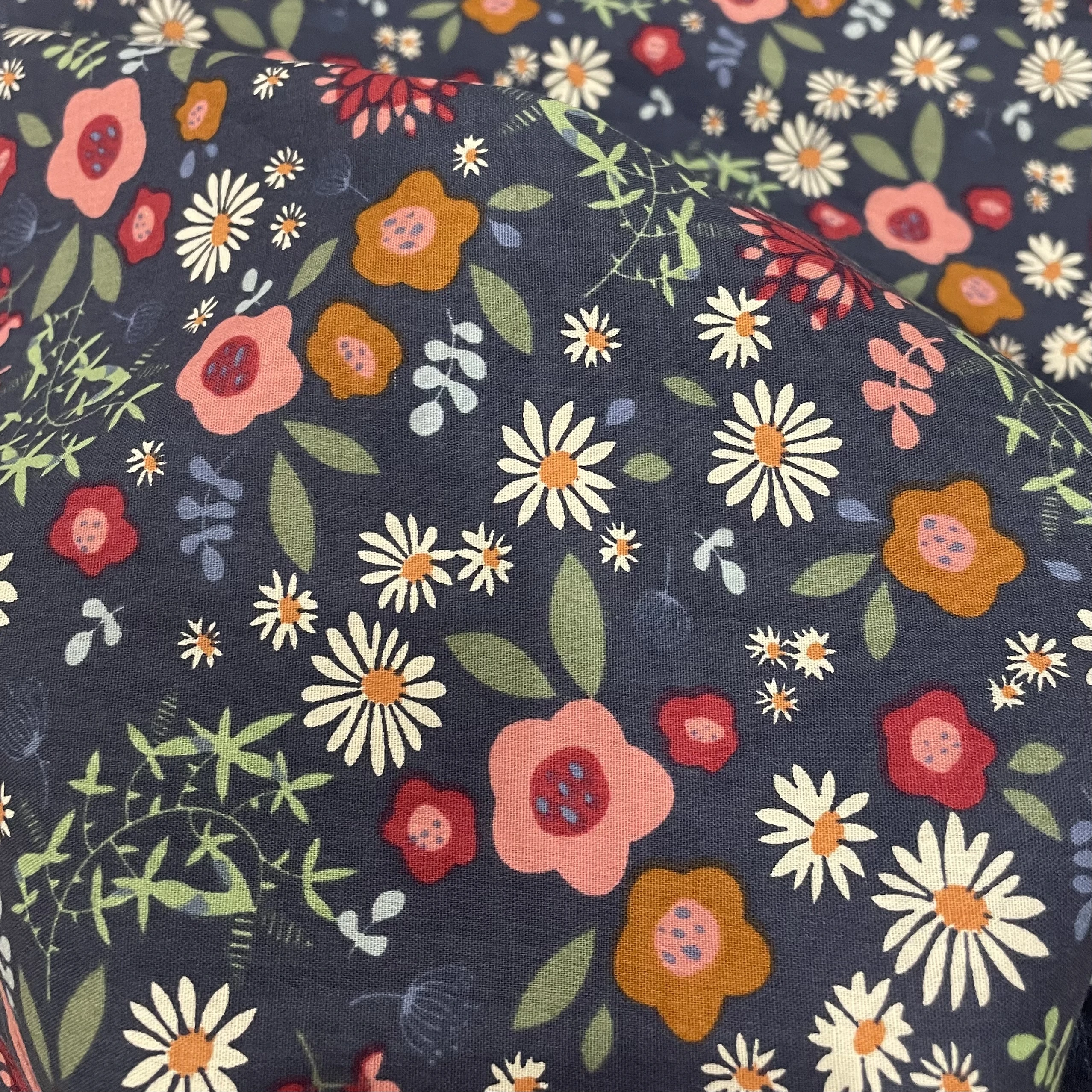 Betsy Flowers and Plants100% Cotton 40S Like Liberty Fabric Digital Printing For Sewing Cloth Dresses Skirt Kids Designer Poplin